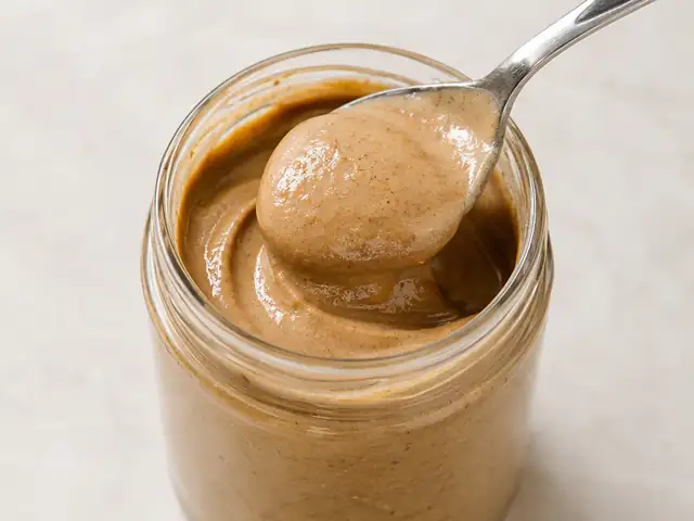 Pâte d'amande bio lisse en bocal